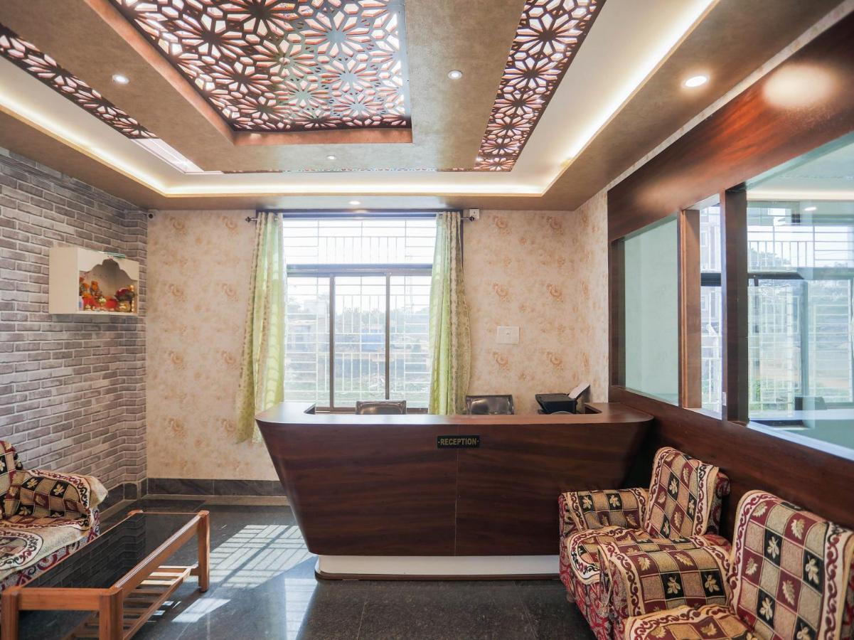 בובנשוואר Flagship 76560 Hotel Vanss מראה חיצוני תמונה
